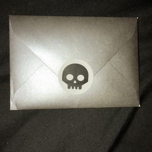 Pennywise Joker card - Picture 3 of 3